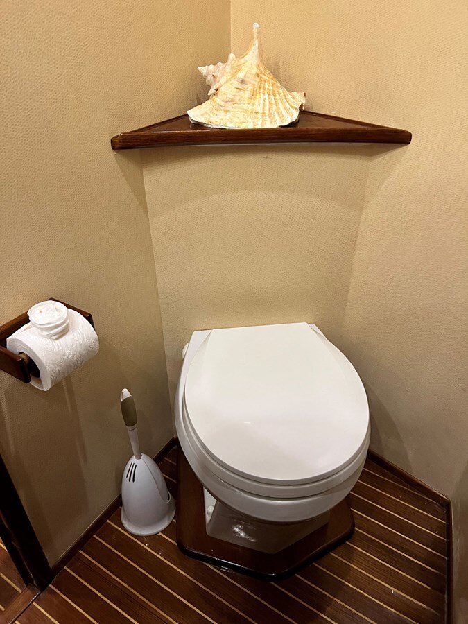 1990-lydia-yachts-56-b89924