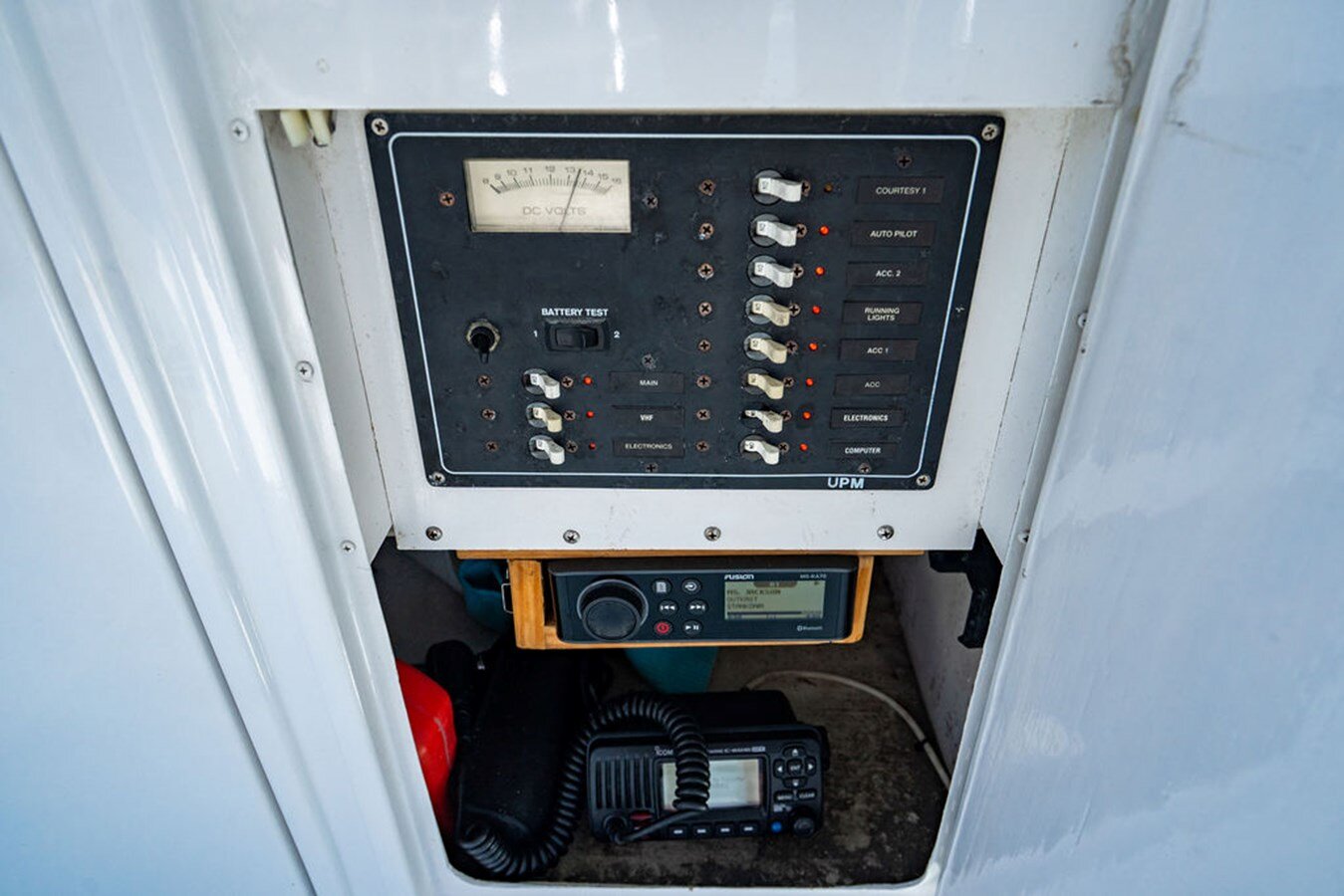 1990-ocean-yachts-48-b99d8b