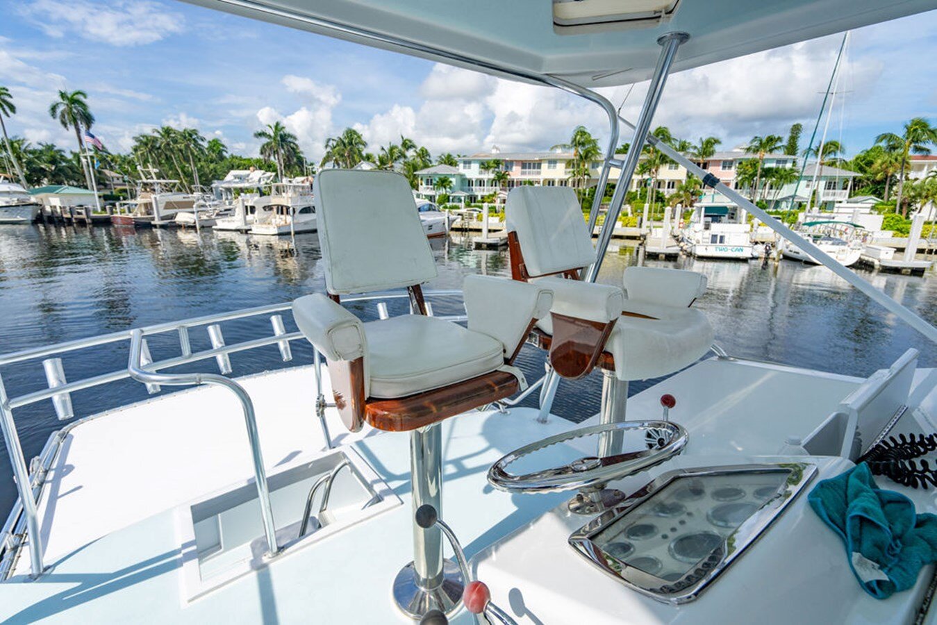 1990-ocean-yachts-48-b99d8b