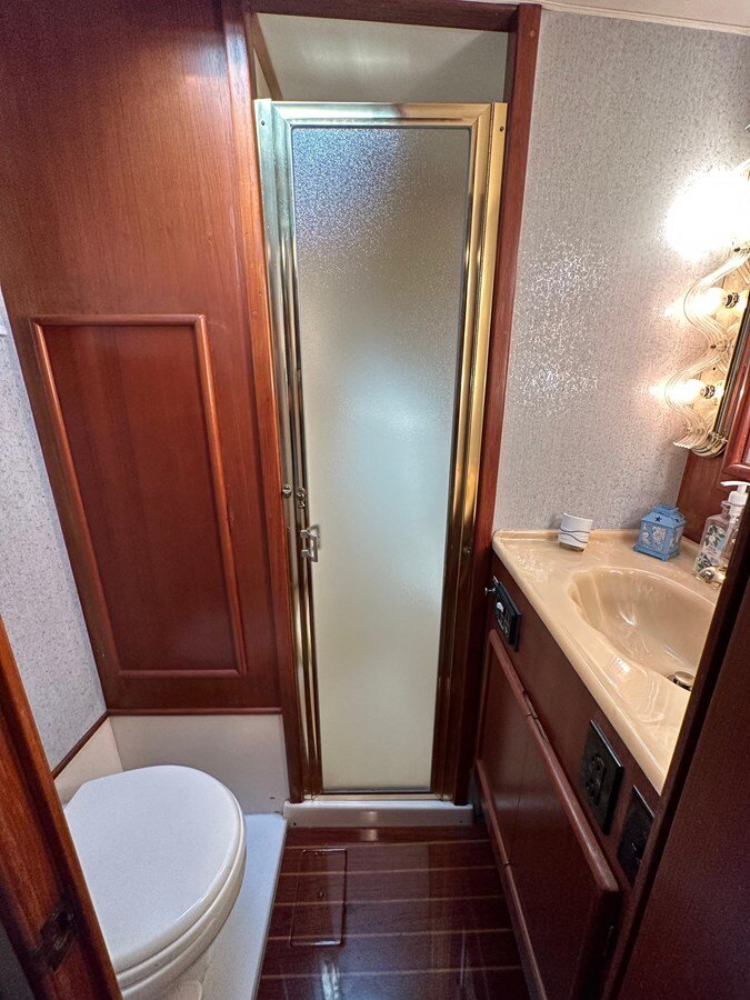 1990-post-46-9-8c6008