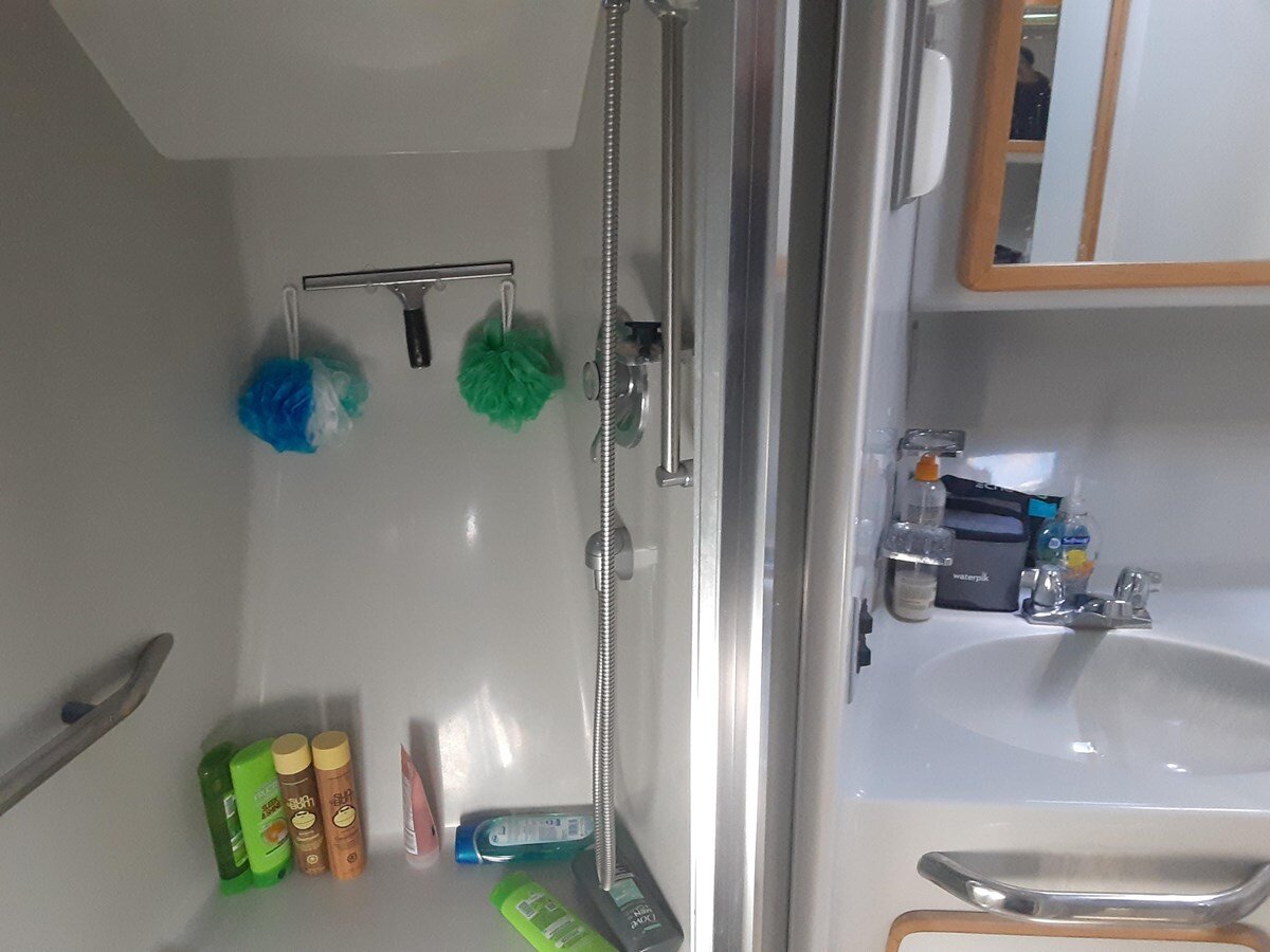 1990-sea-ray-42-6cc2aa