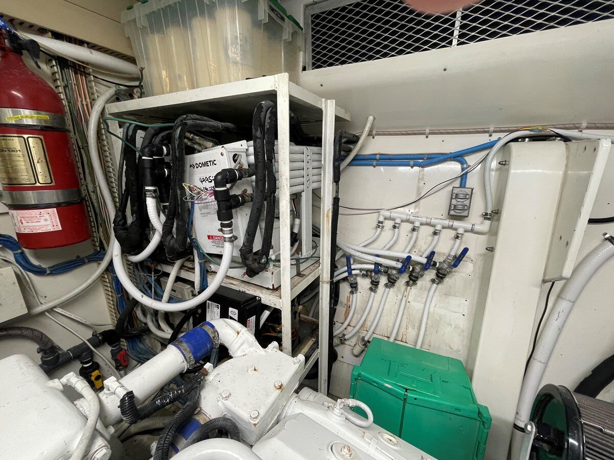 1990-viking-63-667ef8