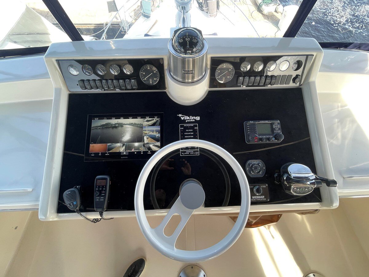 1990-viking-63-667ef8