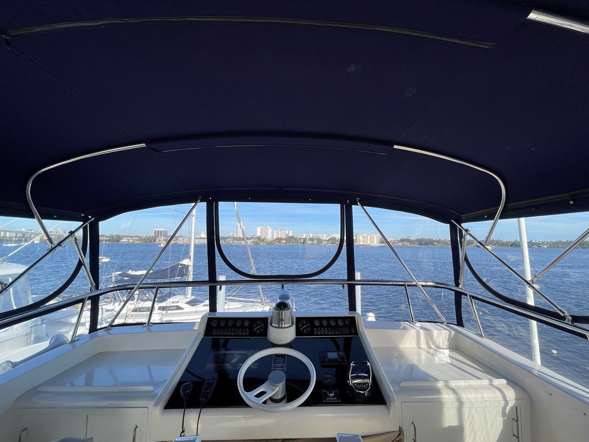 1990-viking-63-667ef8