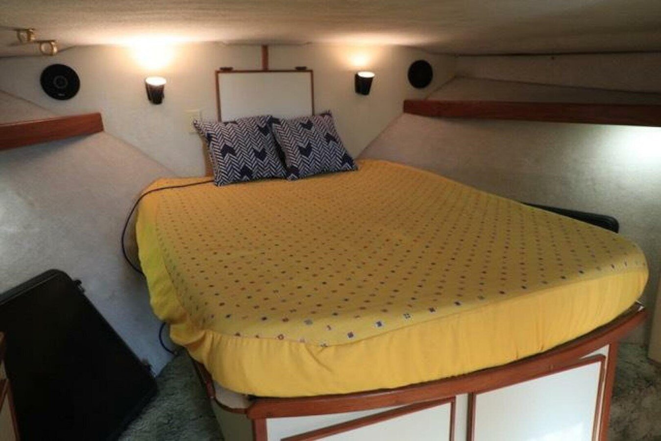 1991-atlantic-38-2b2ecf