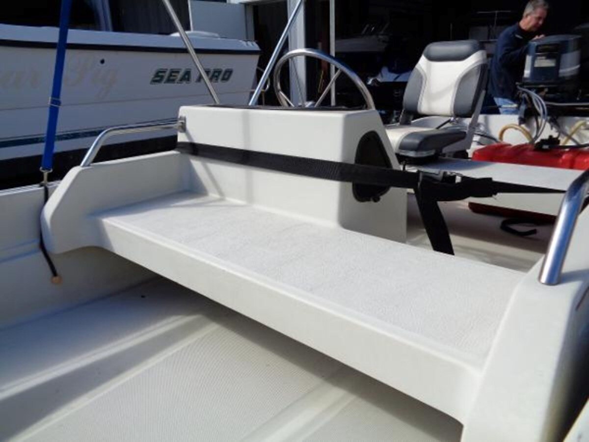 1991-boston-whaler-13-f7c8c8