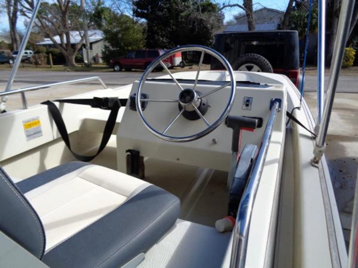 1991-boston-whaler-13-f7c8c8