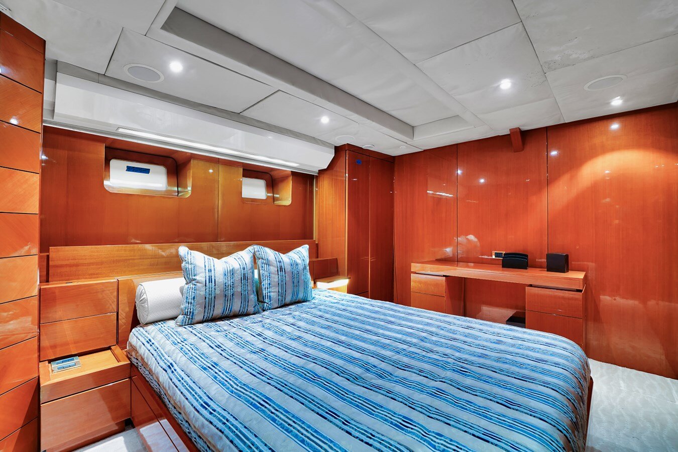 1991-brooke-marine-186-100661