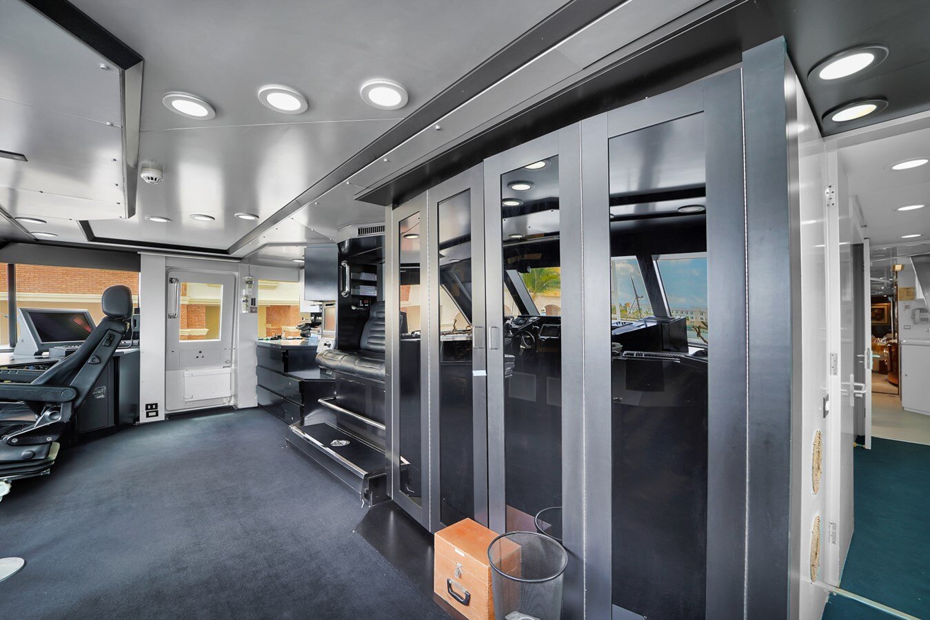 1991-brooke-marine-186-100661