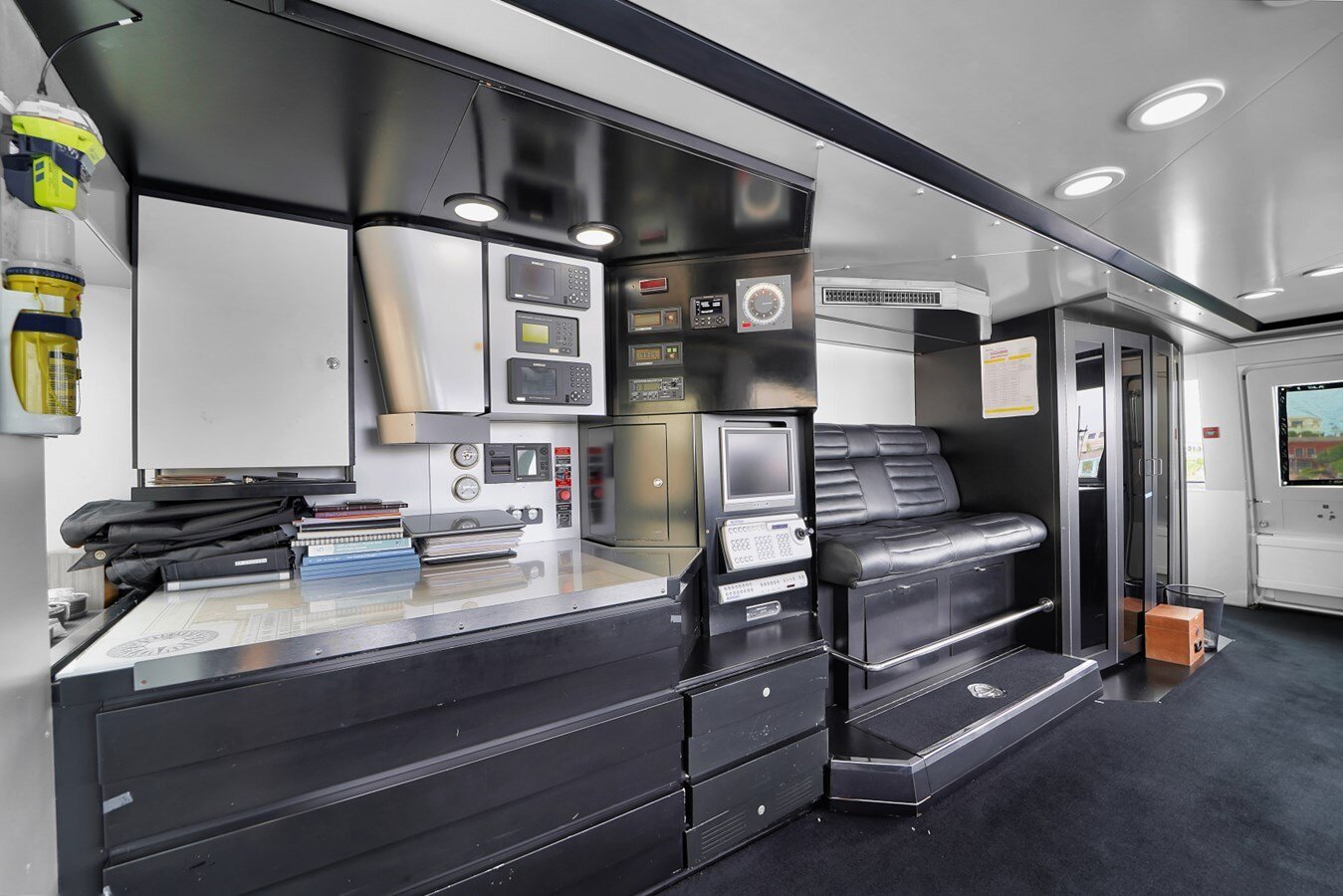 1991-brooke-marine-186-100661