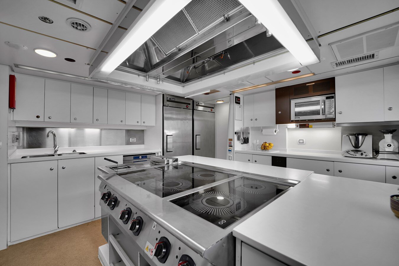 1991-brooke-marine-186-100661