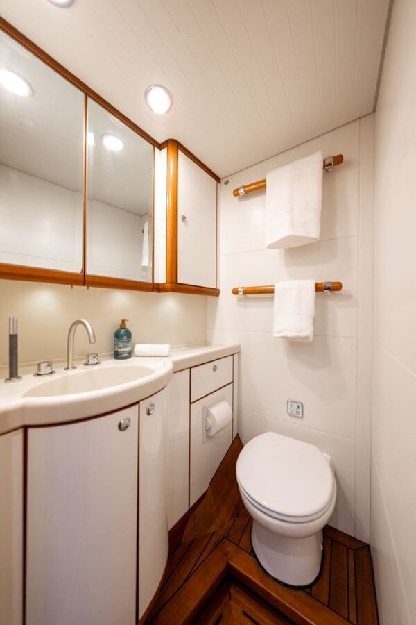 1991-devonport-yachts-67-ffa074