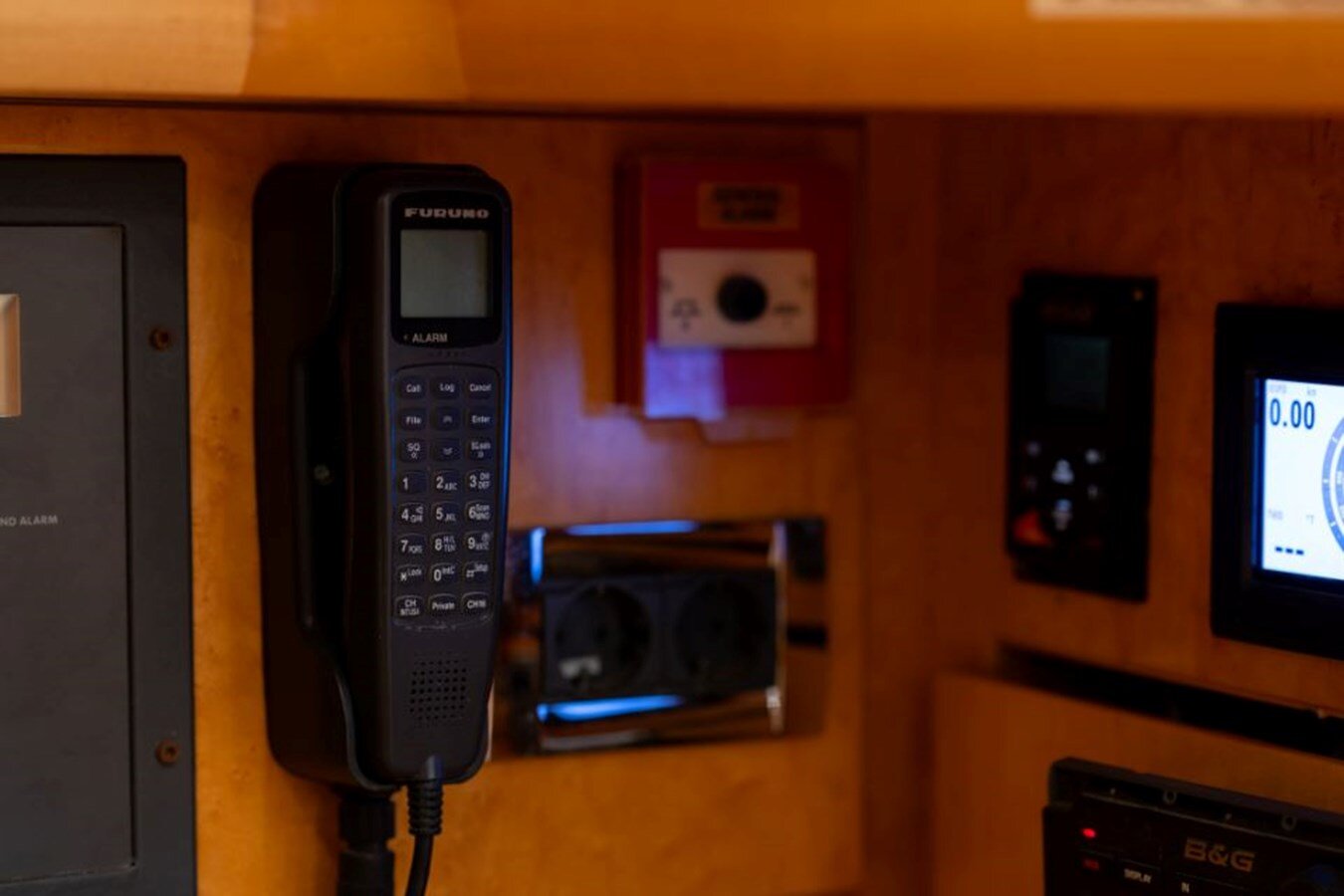 1991-devonport-yachts-67-ffa074