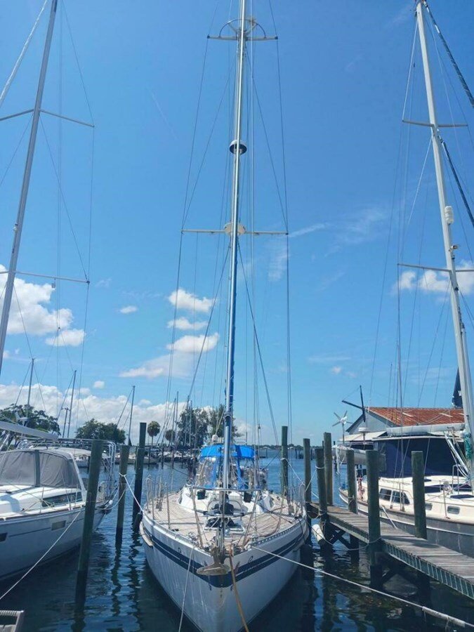 1991-tayana-55-6-8d8bd5