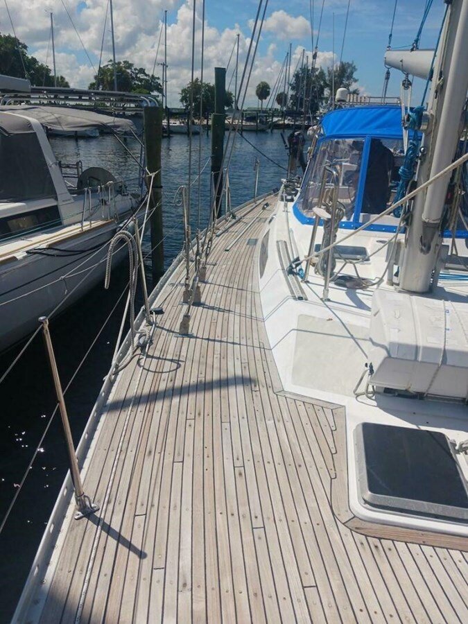 1991-tayana-55-6-8d8bd5