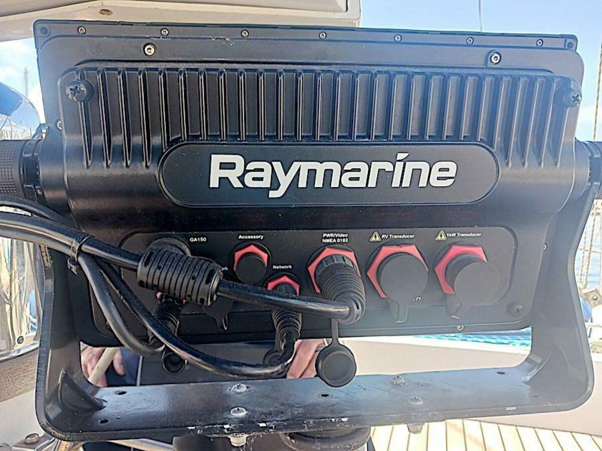 1991-tayana-55-6-8d8bd5