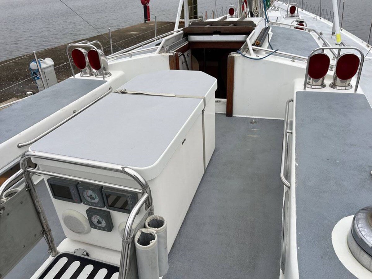 1992-devonport-yachts-67-26d919