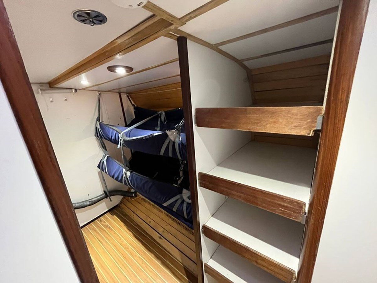 1992-devonport-yachts-67-26d919