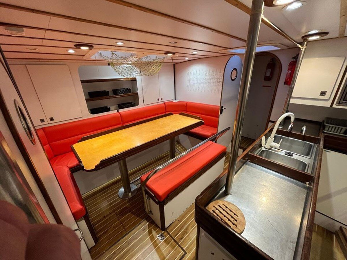 1992-devonport-yachts-67-26d919