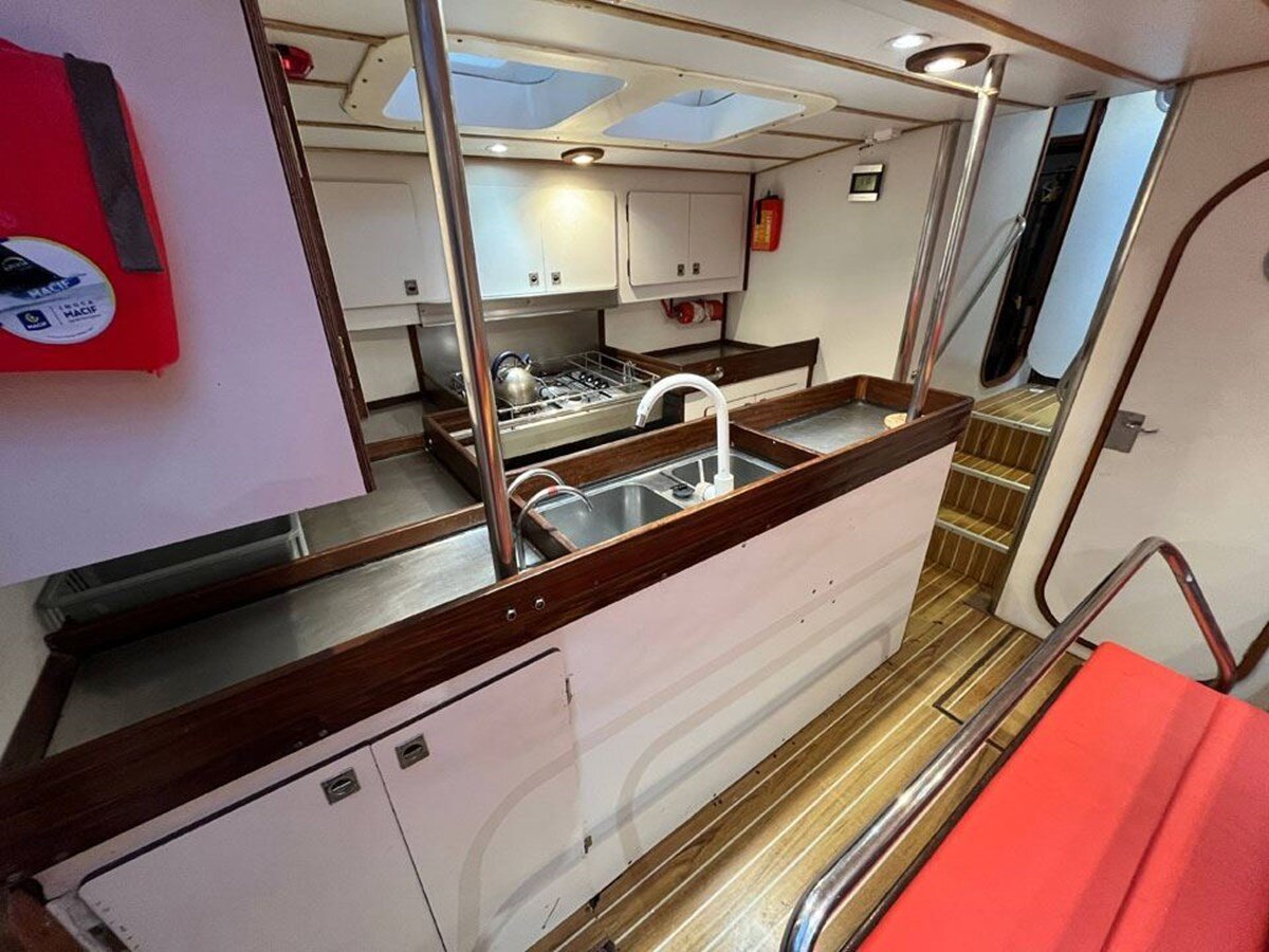 1992-devonport-yachts-67-26d919