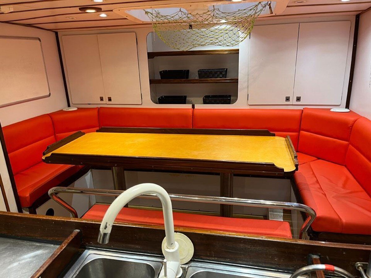 1992-devonport-yachts-67-26d919