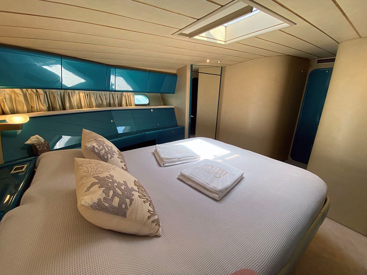 1992-ferretti-yachts-63-6-167f29