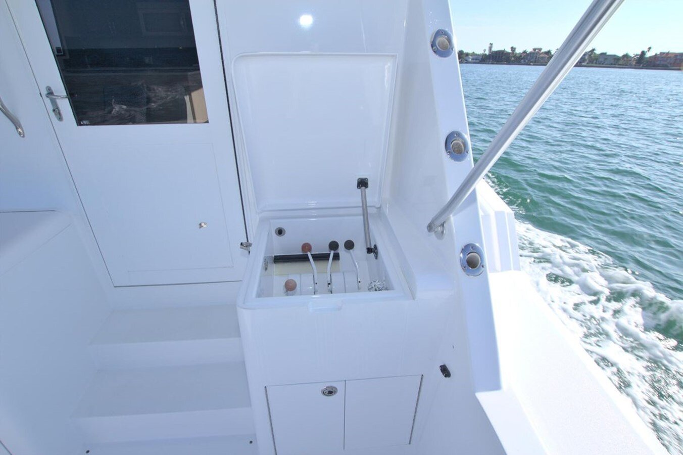 1992-hatteras-54-6eb0e2