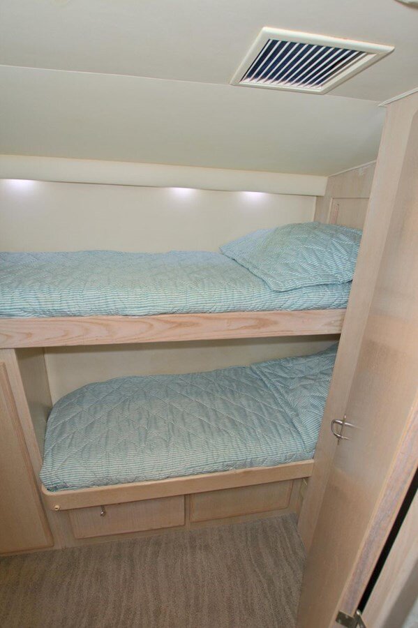 1992-hatteras-54-6eb0e2