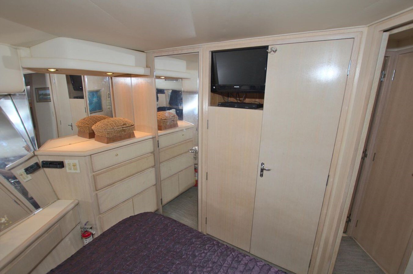 1992-hatteras-54-6eb0e2