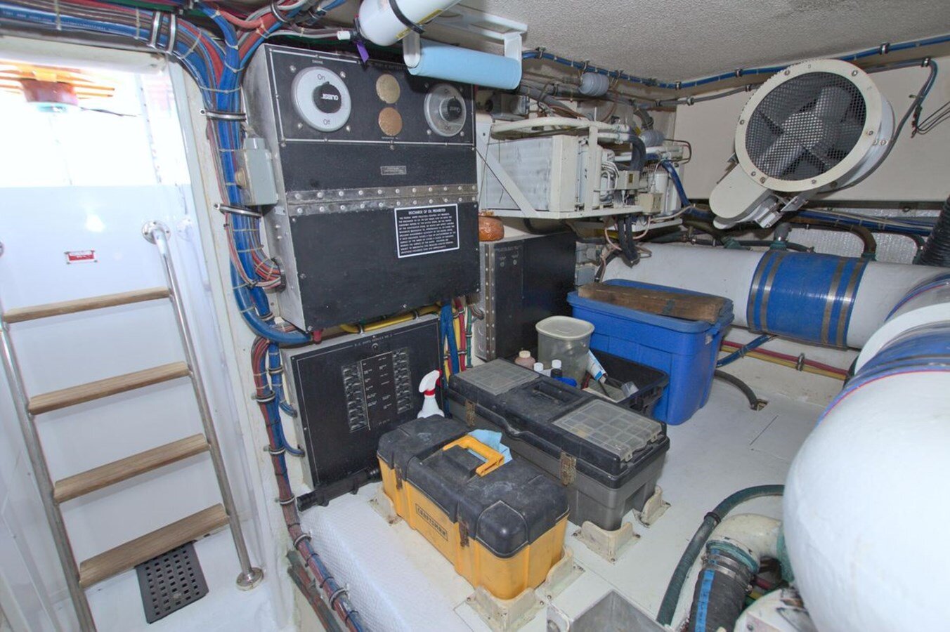 1992-hatteras-54-6eb0e2