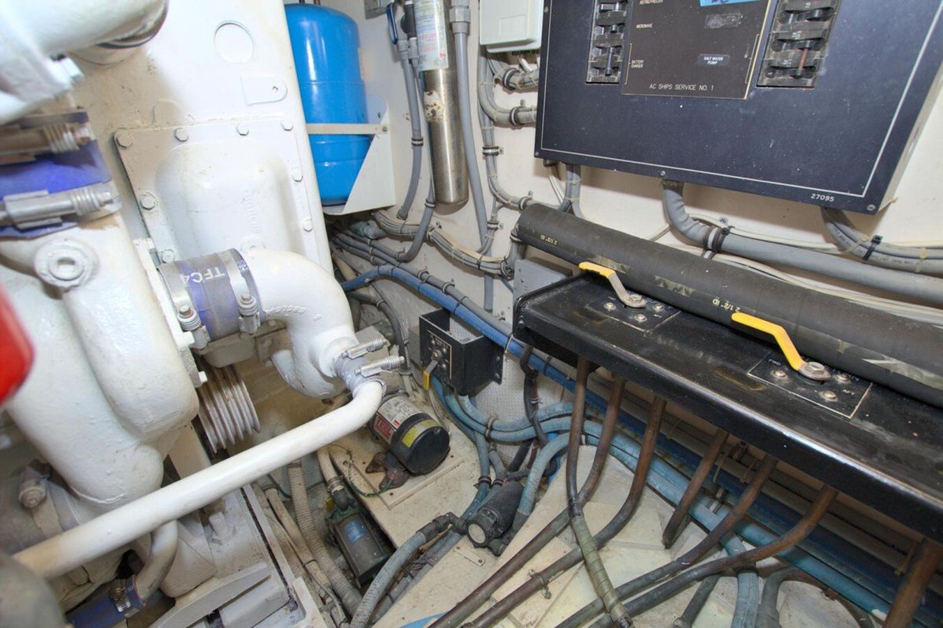 1992-hatteras-54-6eb0e2