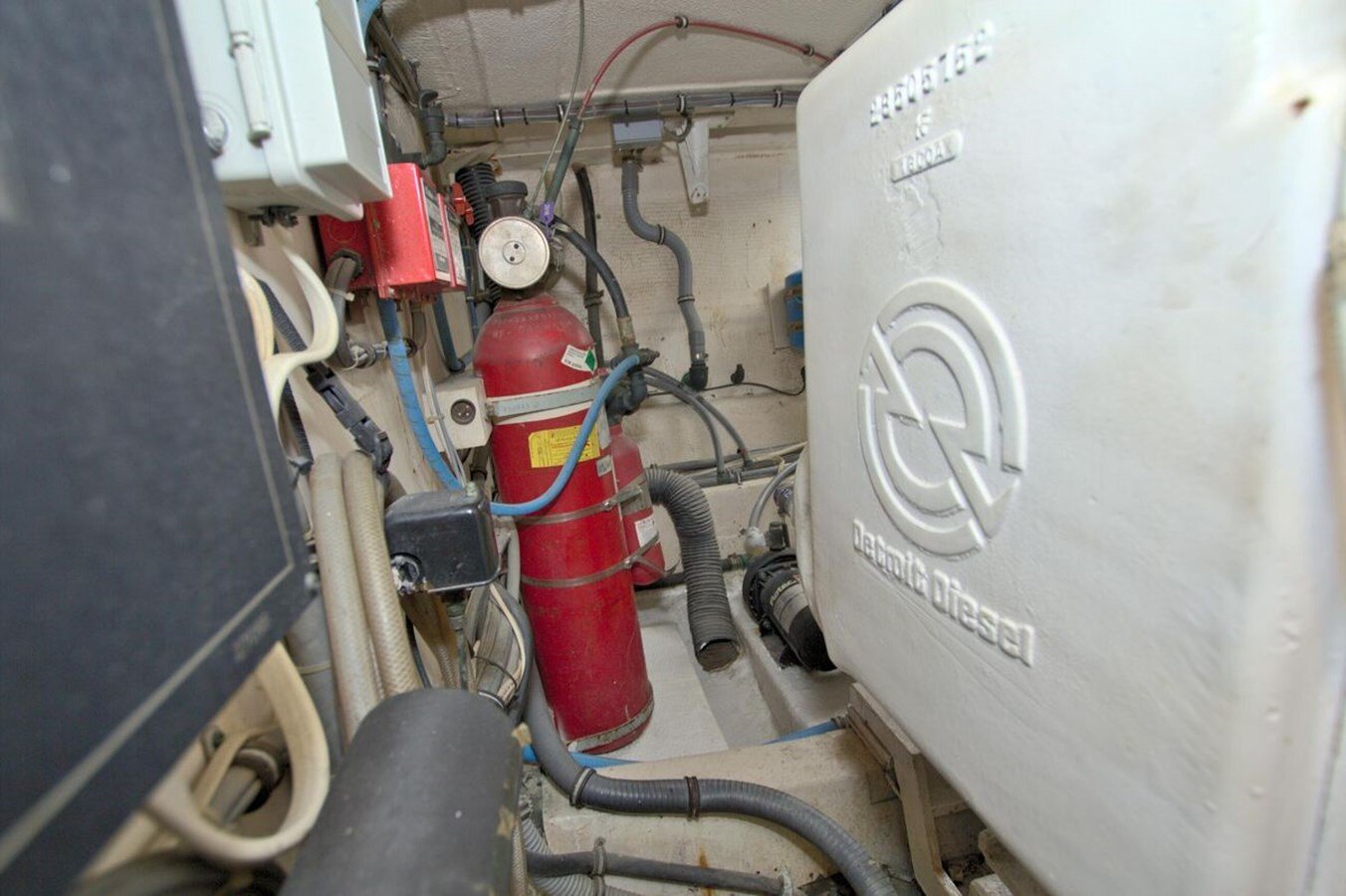 1992-hatteras-54-6eb0e2