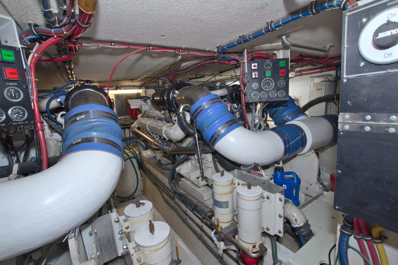 1992-hatteras-54-6eb0e2