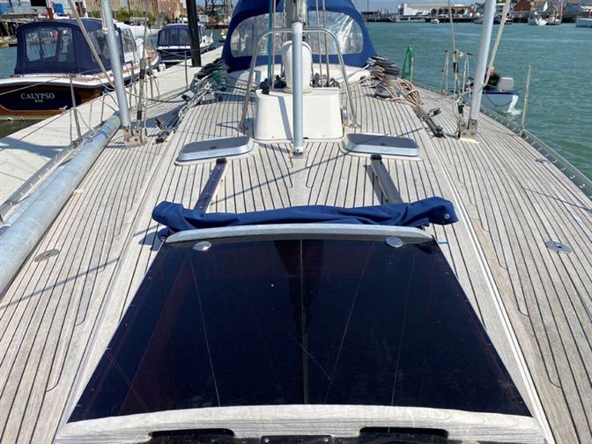 1992-nautor-swan-47-1-d91a92