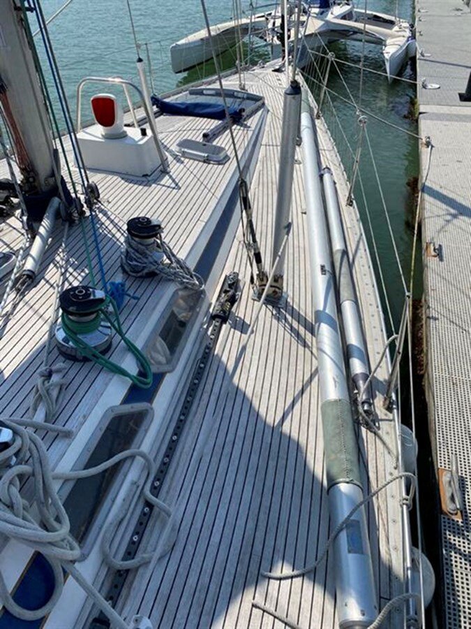 1992-nautor-swan-47-1-d91a92