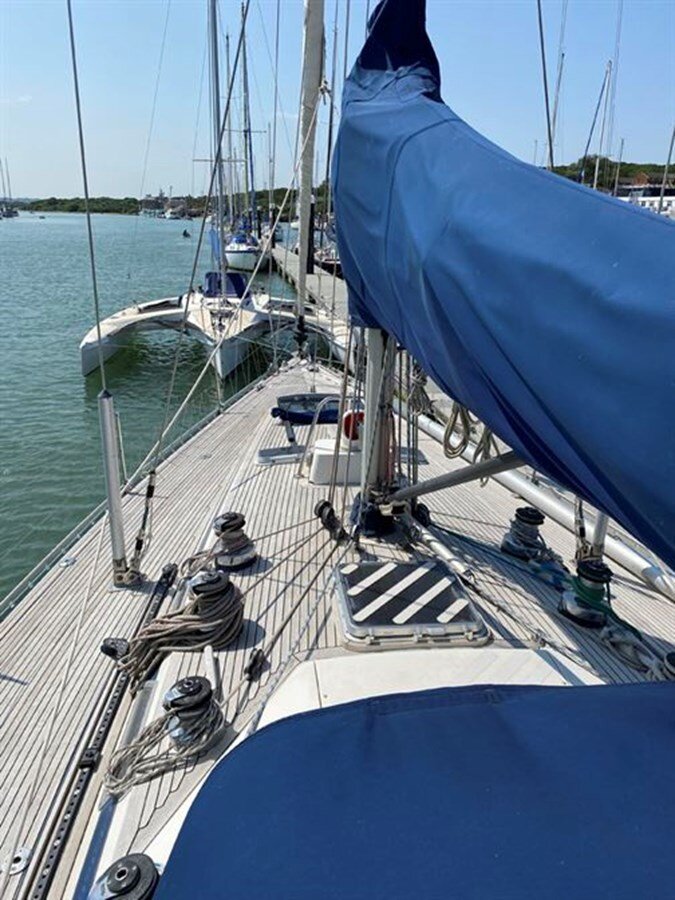 1992-nautor-swan-47-1-d91a92