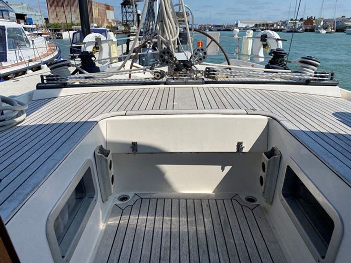 1992-nautor-swan-47-1-d91a92