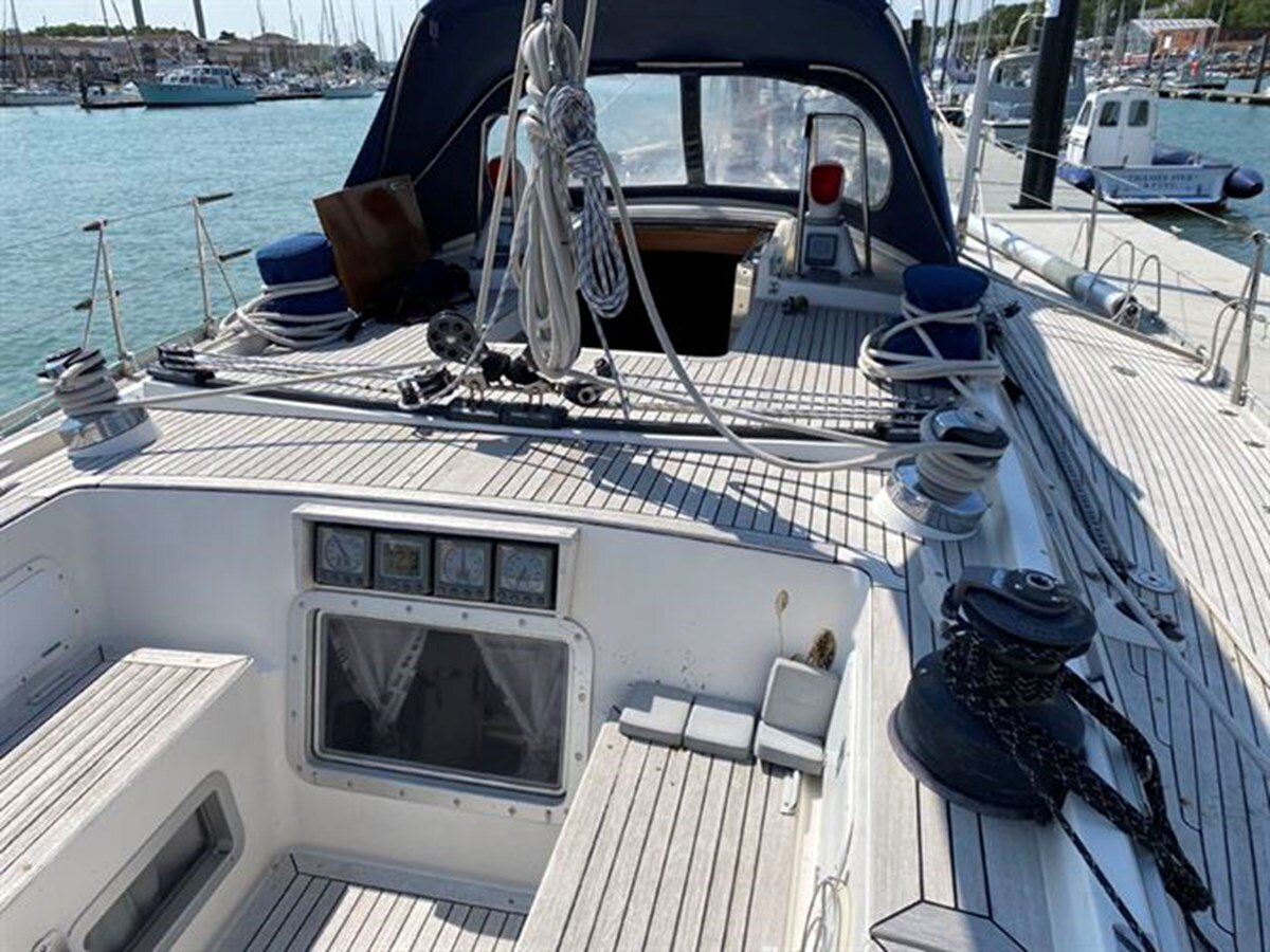 1992-nautor-swan-47-1-d91a92