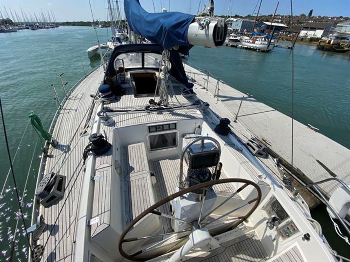 1992-nautor-swan-47-1-d91a92