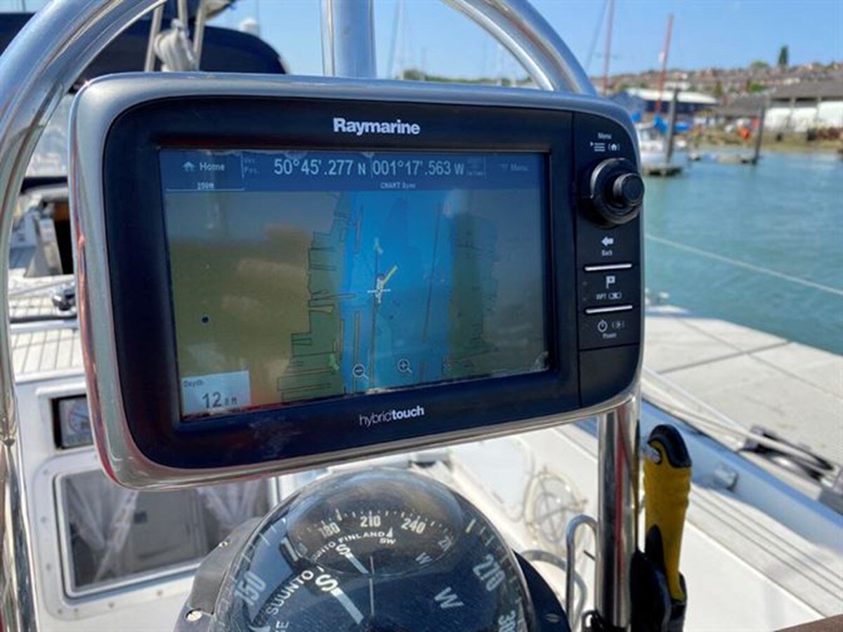 1992-nautor-swan-47-1-d91a92