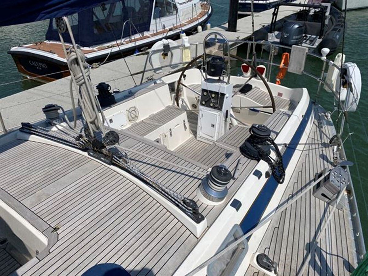 1992-nautor-swan-47-1-d91a92