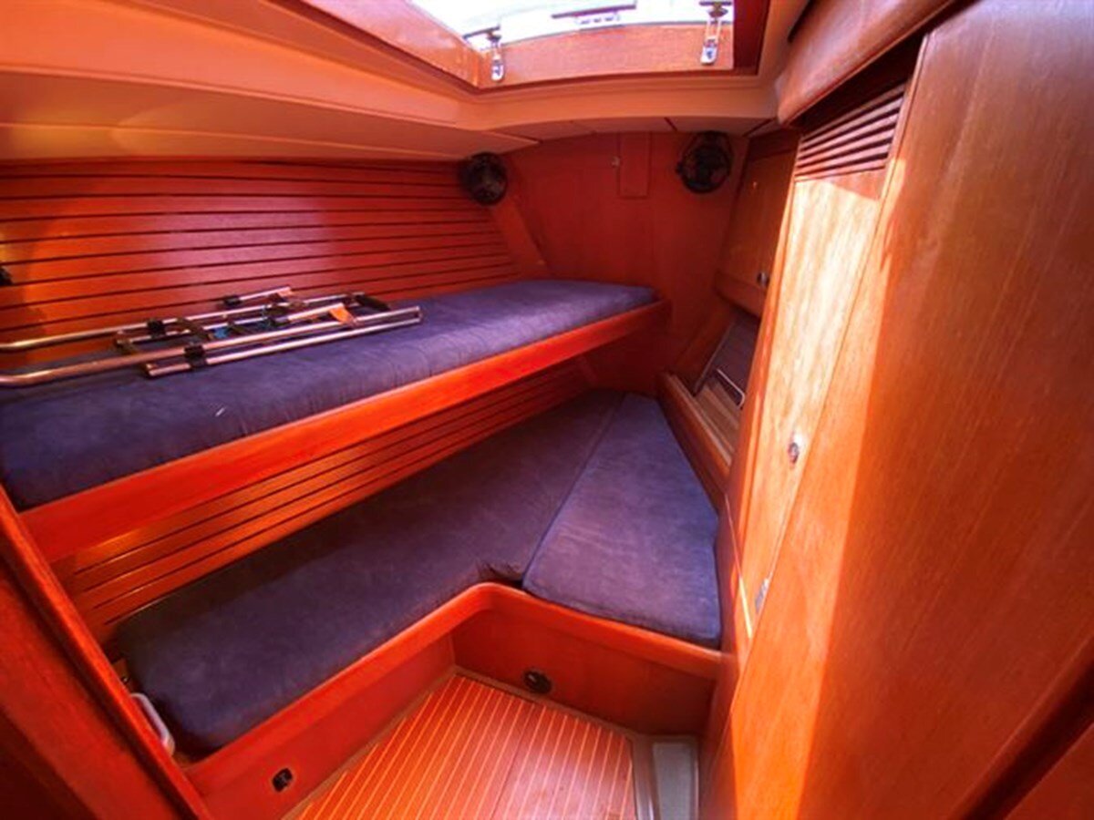 1992-nautor-swan-47-1-d91a92