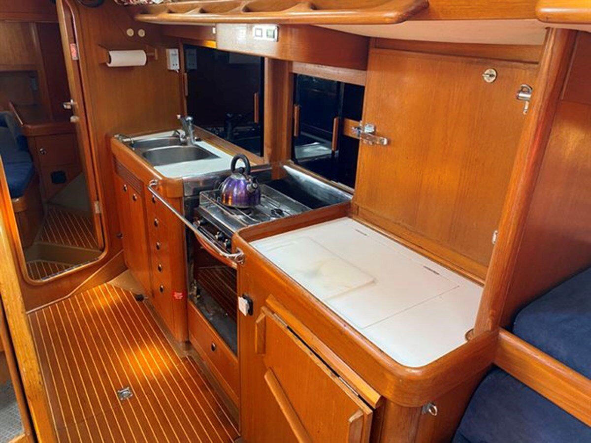 1992-nautor-swan-47-1-d91a92