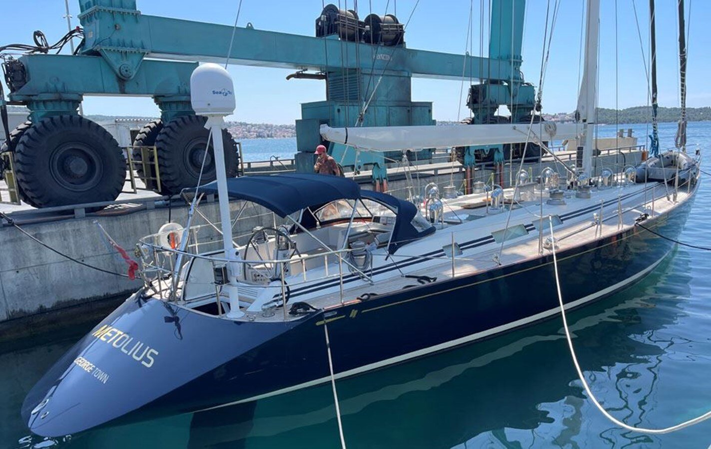 1992-royal-huisman-83-7-3a0142