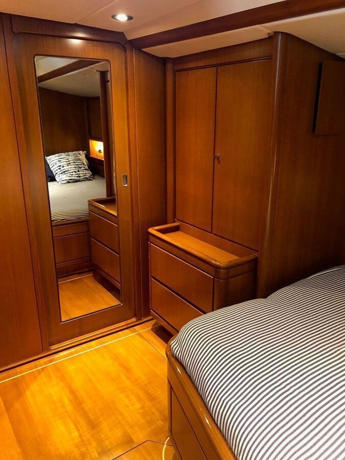 1992-royal-huisman-83-7-3a0142