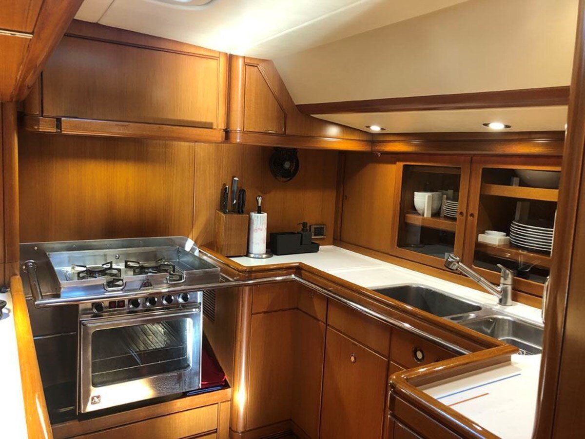 1992-royal-huisman-83-7-3a0142