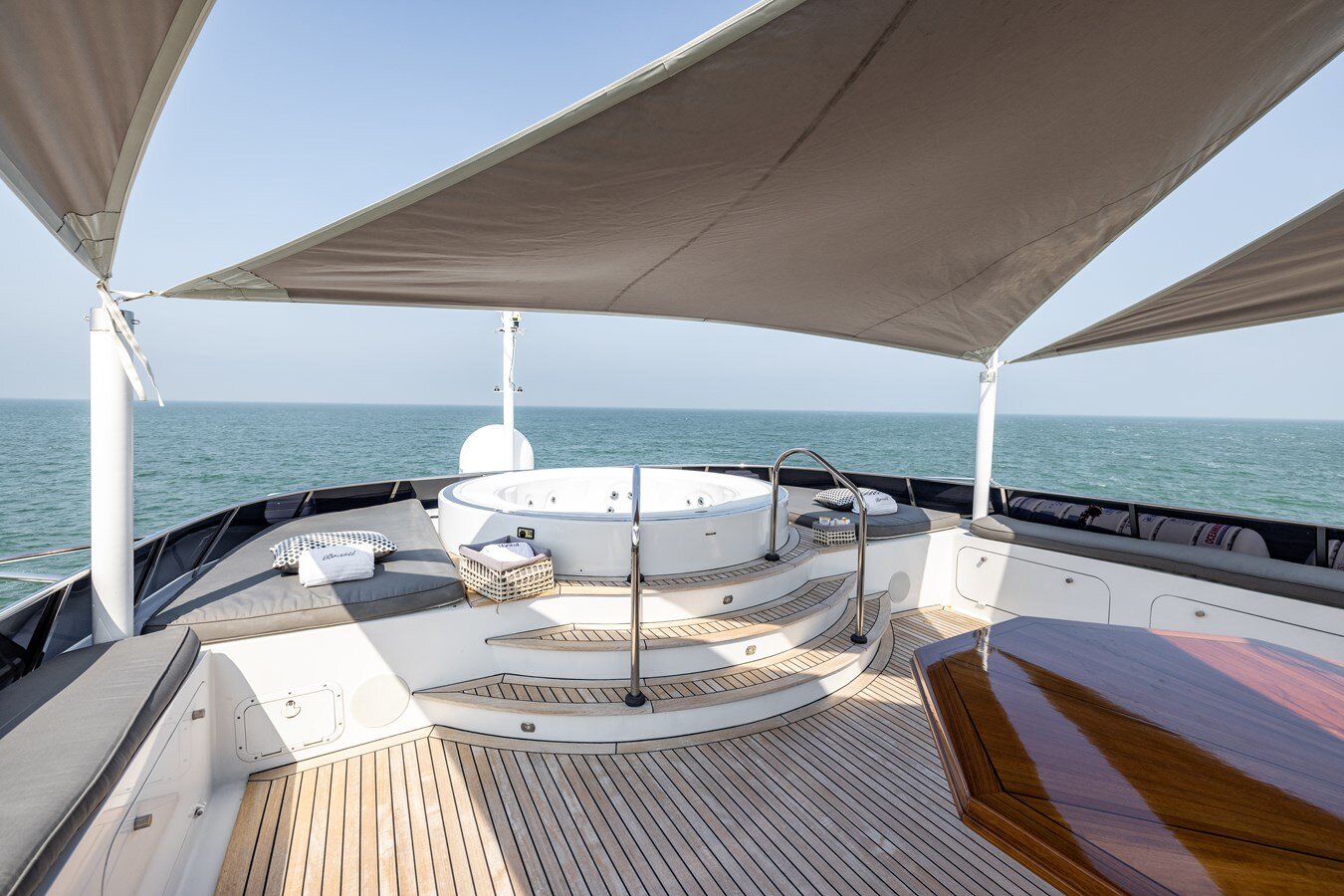 1993-heesen-yachts-144-5-5b5cc0