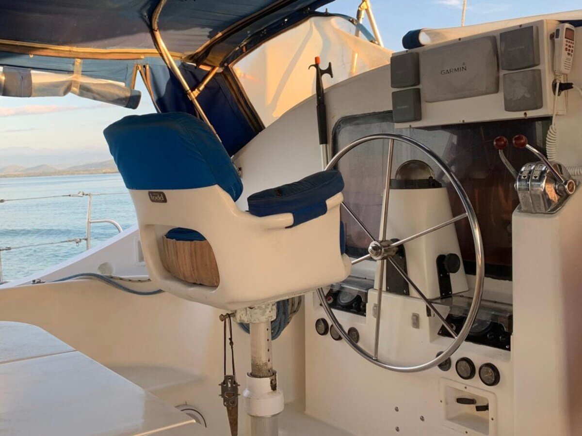 1993-lagoon-42-6-45875d