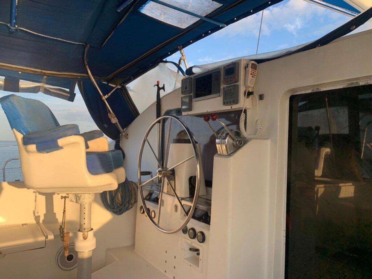 1993-lagoon-42-6-45875d