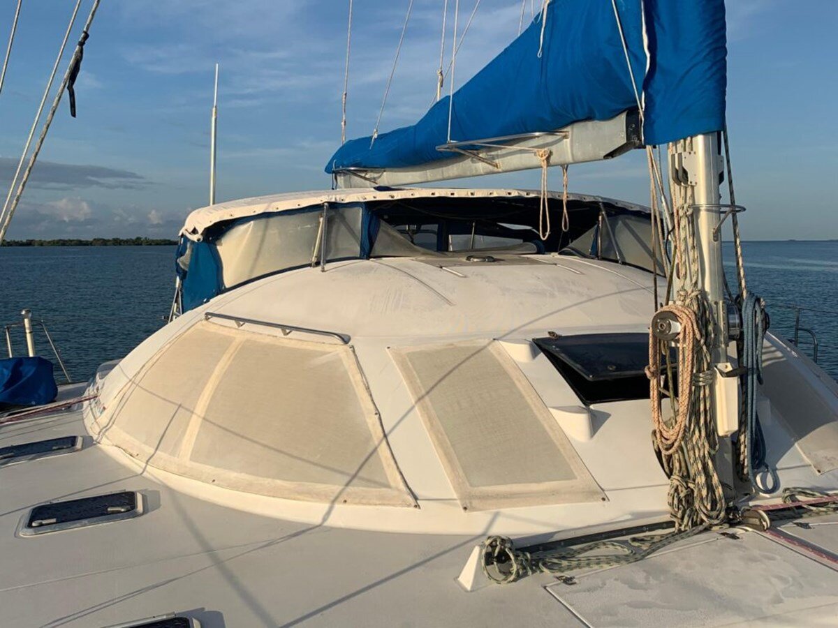 1993-lagoon-42-6-45875d